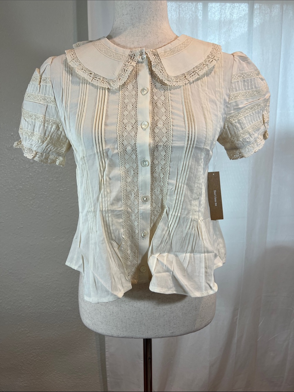 Sorella Dorothy Cotton Ivory Lace-Trim Button Front Blouse